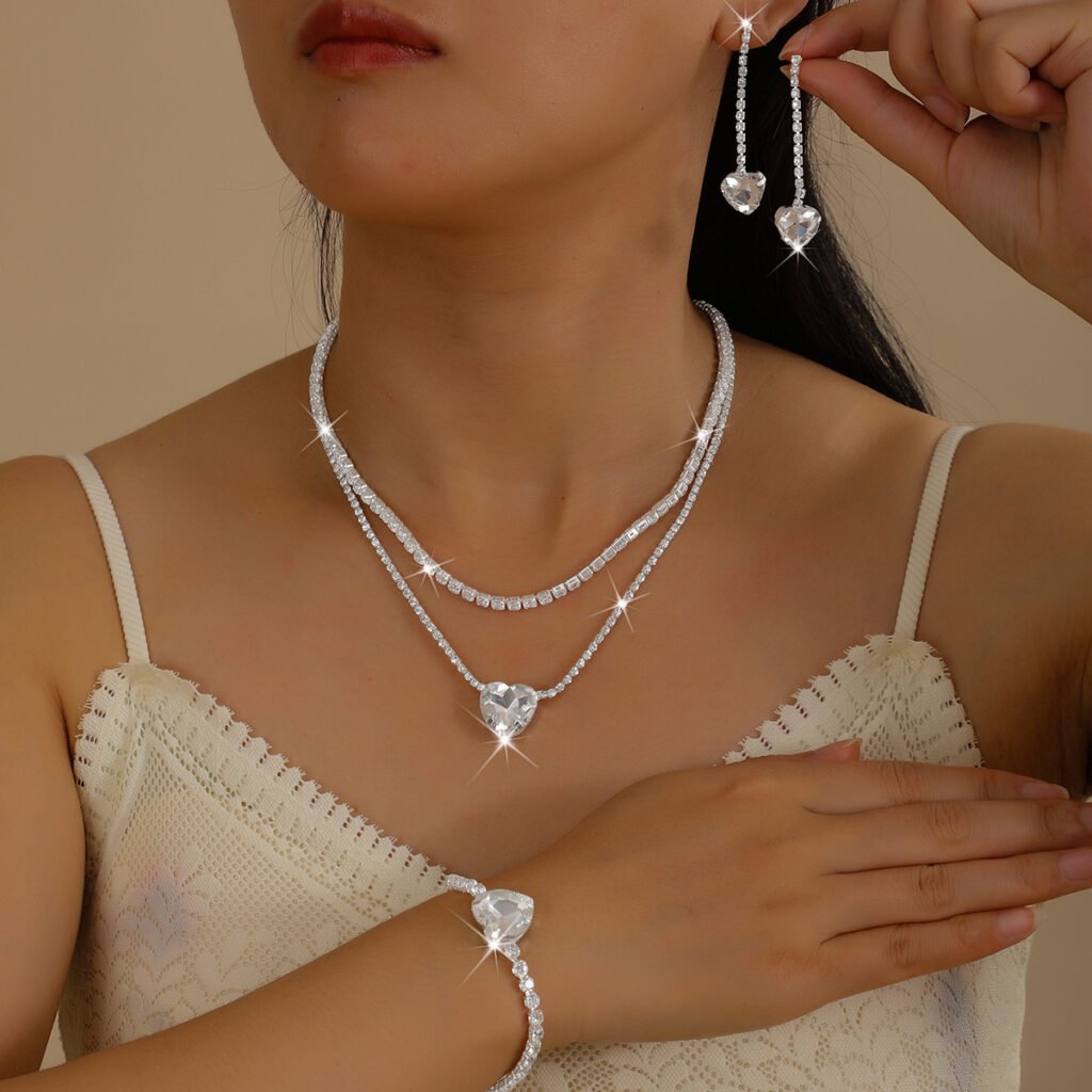 Cross-Border Jewelry Peach Heart Rhinestone Necklace Earrings Bracelet Three-Piece Fashion Bridal Suit Dress Accessories