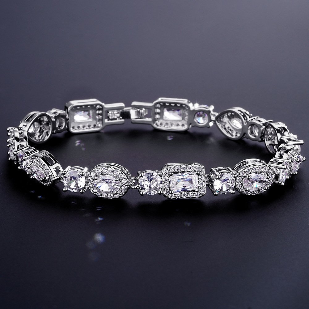 Cross-Border New Style Bracelet With Aaa-Grade Pearls And Zircons For Women, Featuring An Elegant And Luxurious Feel, Versatile For Brides And Banquets