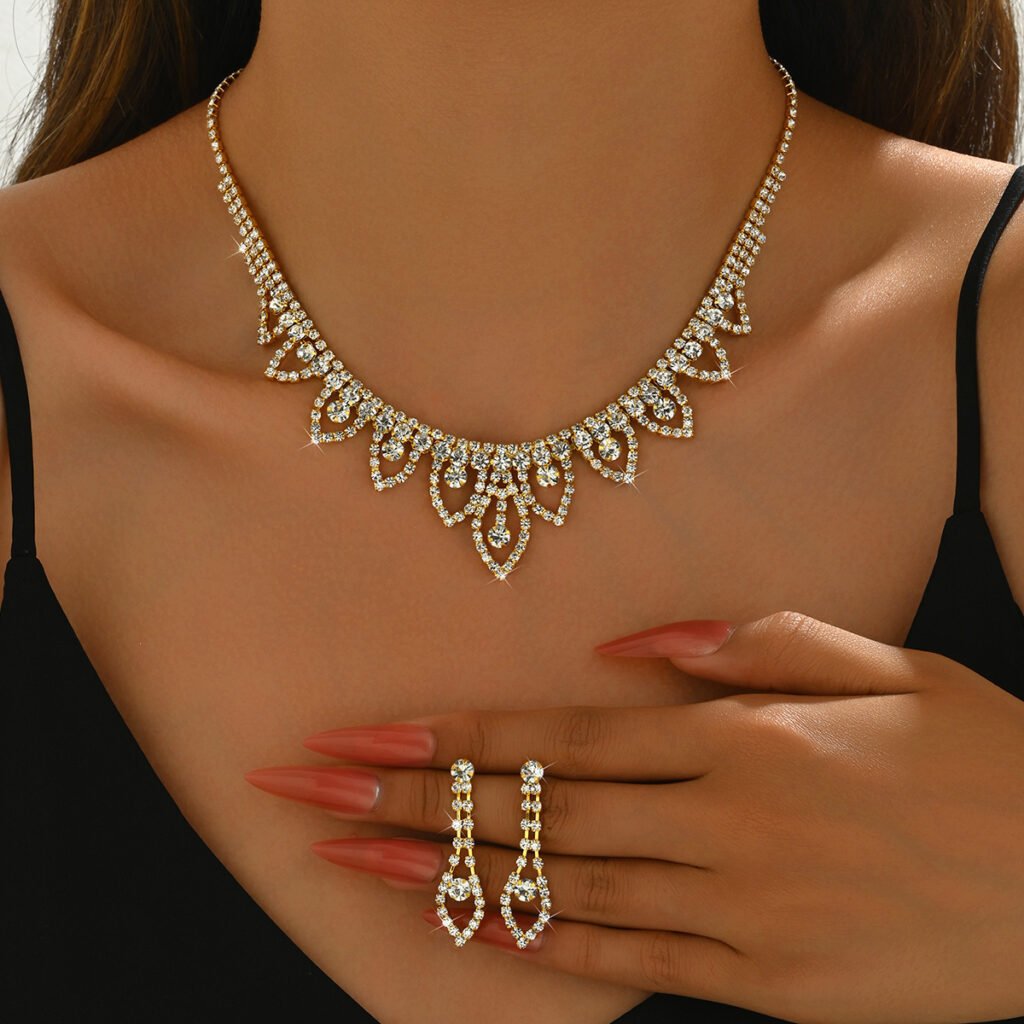 Explosive Bride Jewelry Horse Eye Suit Gold And Silver Necklace Earrings Wedding All-match Accessories Luxury Women's Two-piece Set