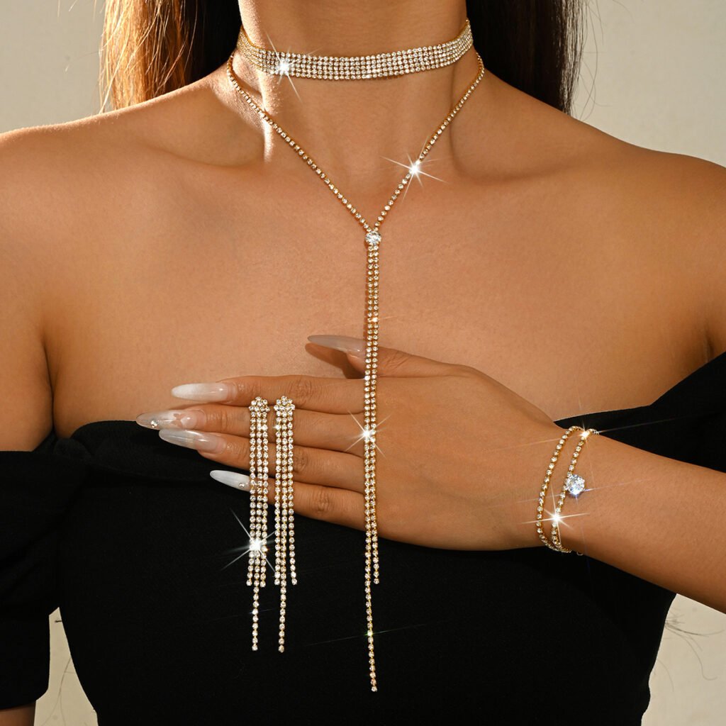 Cross-Border New Style Eco-Friendly Rhinestone Claw Chain Tassel Clavicle Chain Fashion Super Shiny Bridal Party Earrings Necklace Bracelet For Women