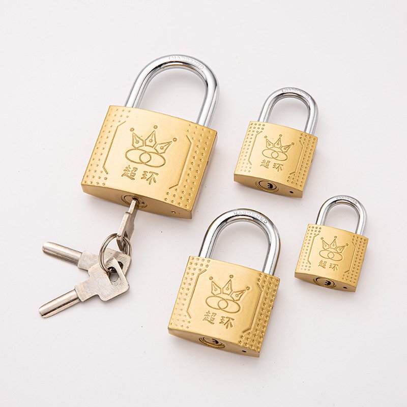 The Base Specializes In Supplying High-Quality Atomic Imitation Copper Padlocks Of The Chaohuan Brand, Small Household Locks, Dormitory Locks, Cabinet Locks, And Door Locks